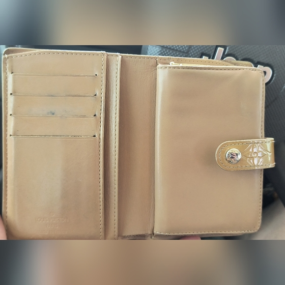 Louis Vuitton wallet - Picture 6 of 6